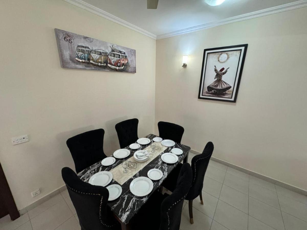 Thomas Guest House Islamabad Exterior foto