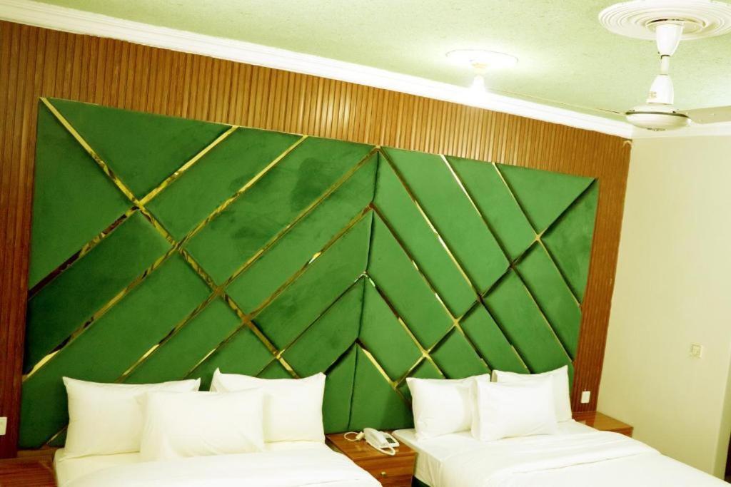 Thomas Guest House Islamabad Exterior foto